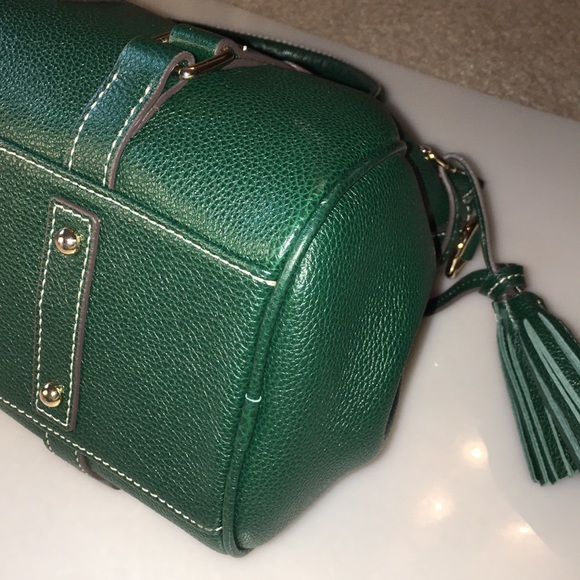 Dooney & Bourke small Sorrento Satchel in Forest Green with Strap - Picture 7 of 11